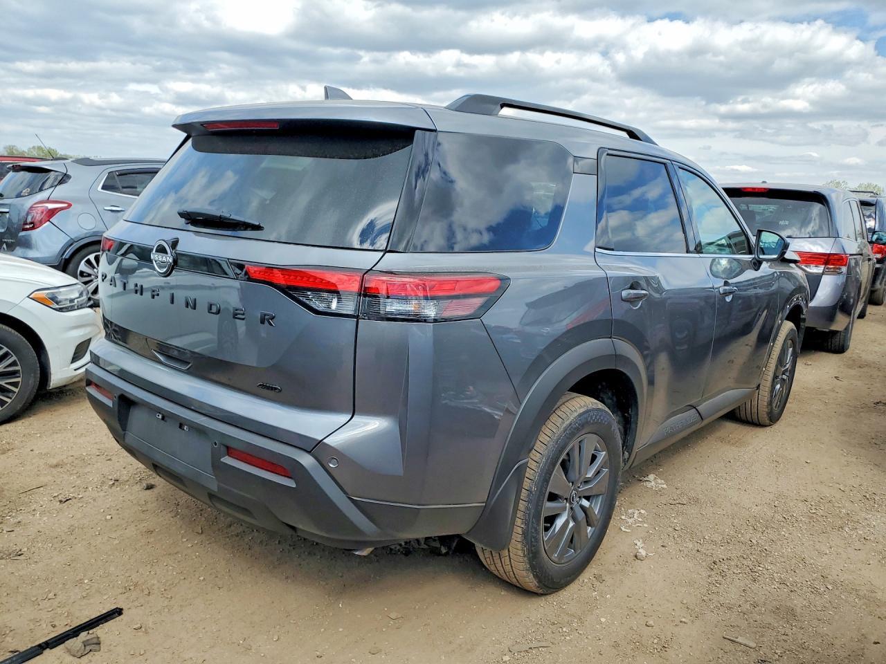 2025 Nissan Pathfinder Sv - Фото 3
