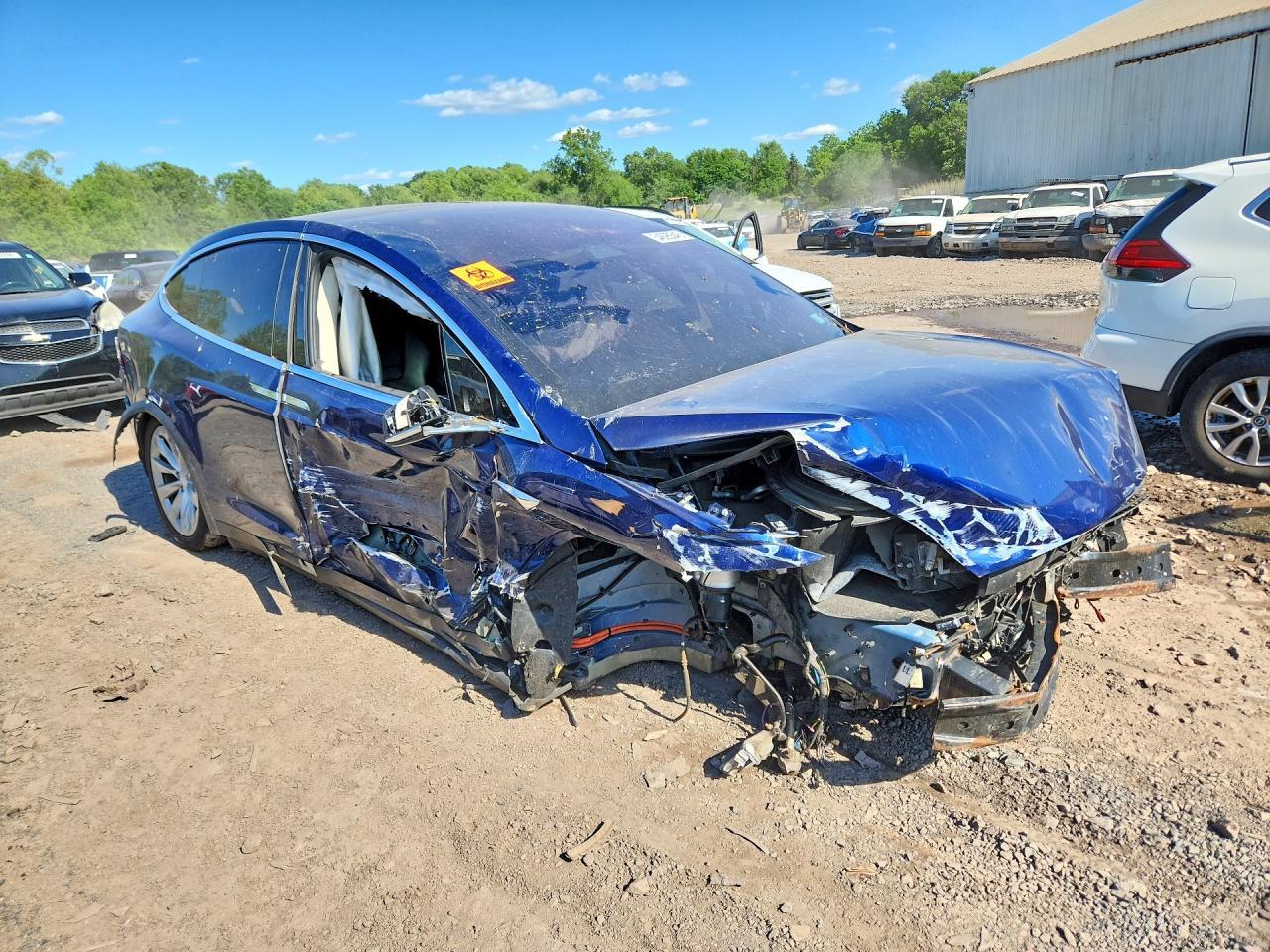 2016 Tesla Model X - Image 4
