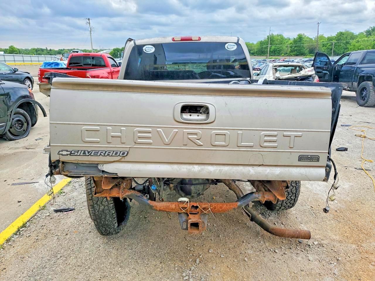 2002 Chevrolet Silverado K1500 - Фото 6