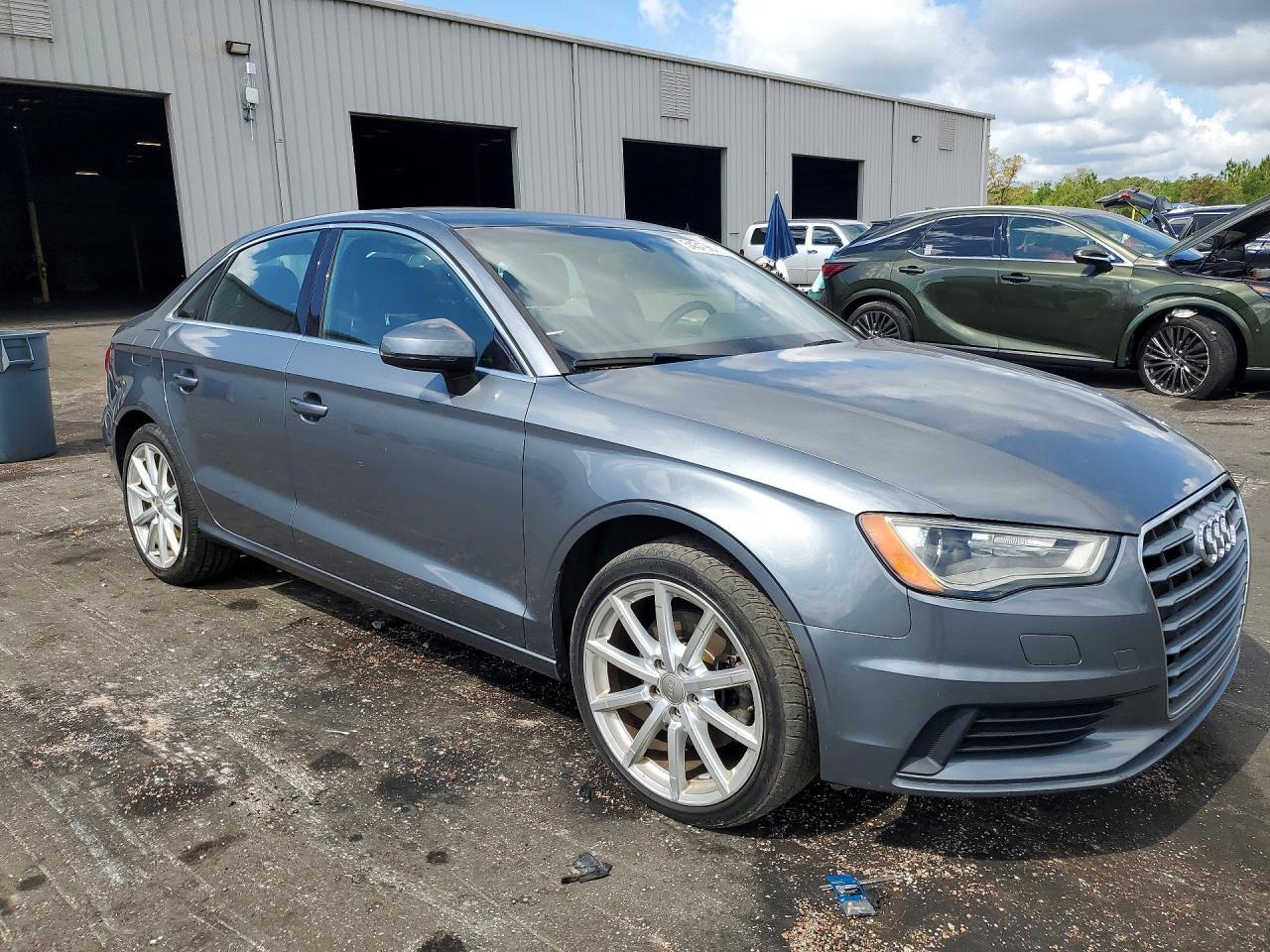2015 Audi A3 Premium Plus - Image 4