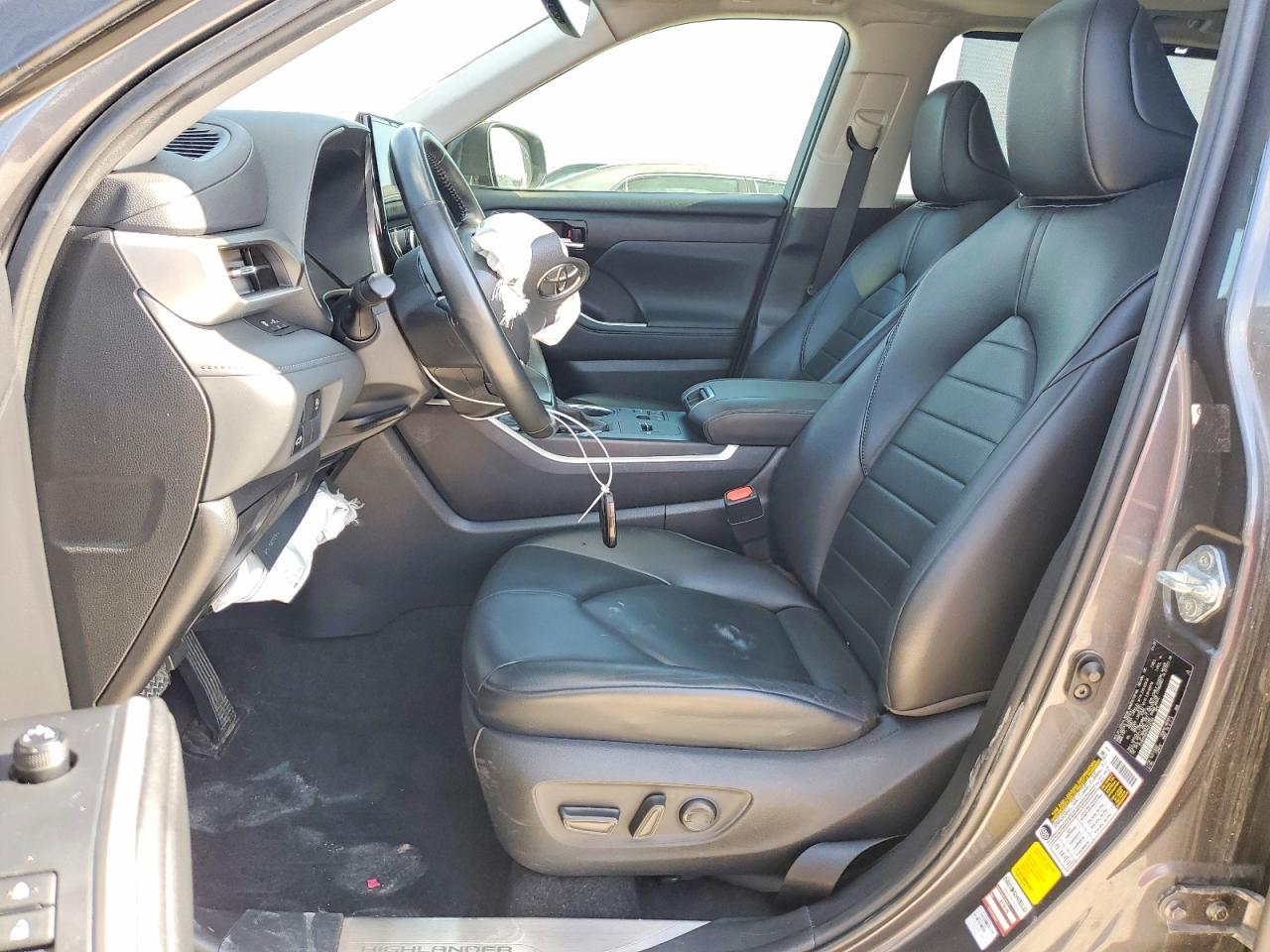 2023 Toyota Highlander Xle - Image 7