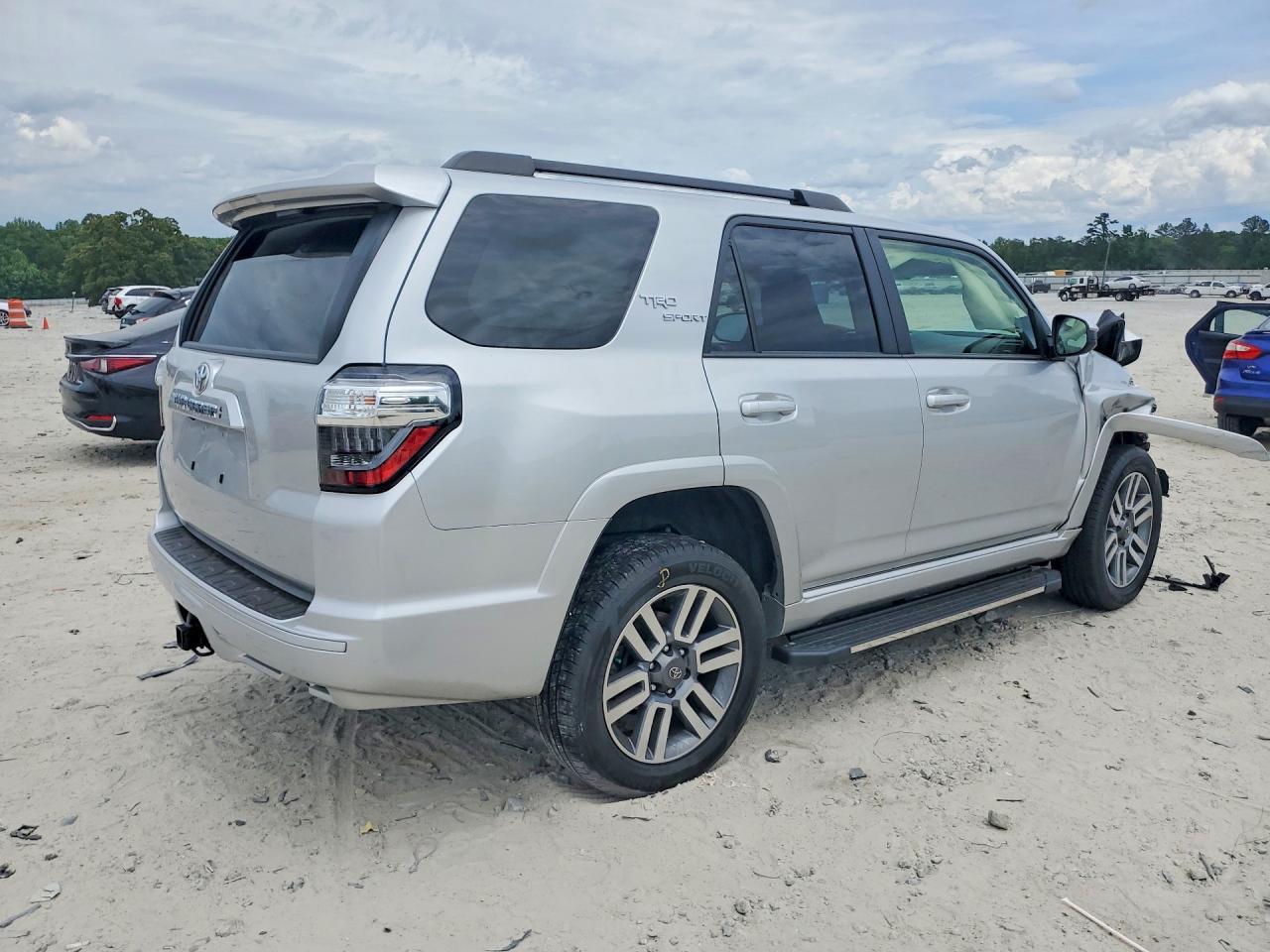 2023 Toyota 4Runner Trd Sport - Фото 3