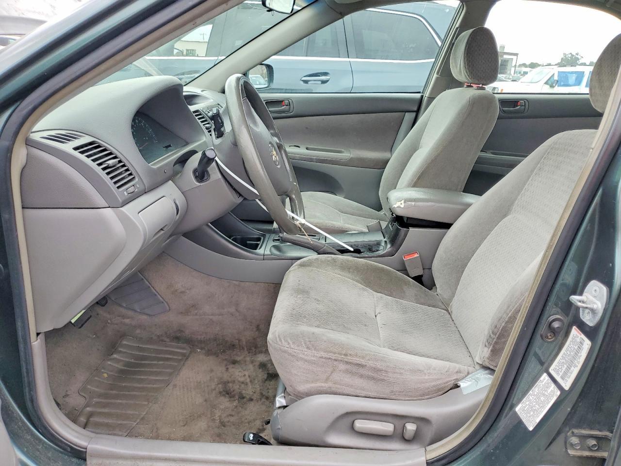 2002 Toyota Camry Le - Фото 7