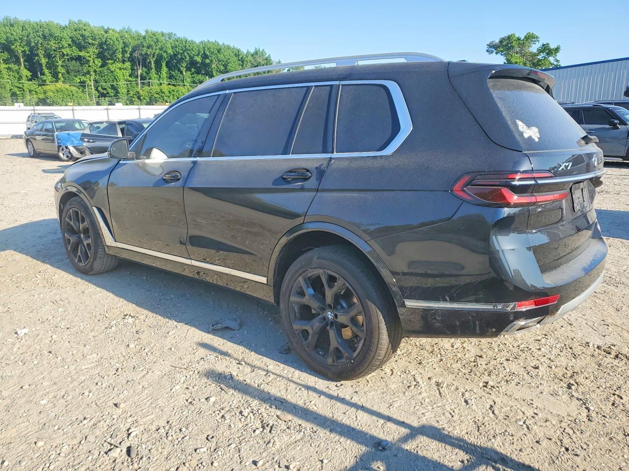 2024 BMW X7 xDrive40I - Фото 2