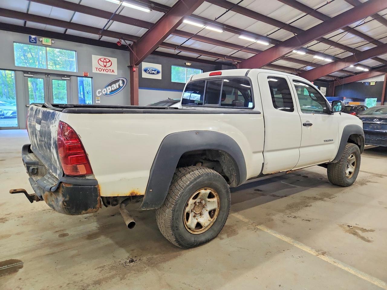 2006 Toyota Tacoma Access Cab - Image 3