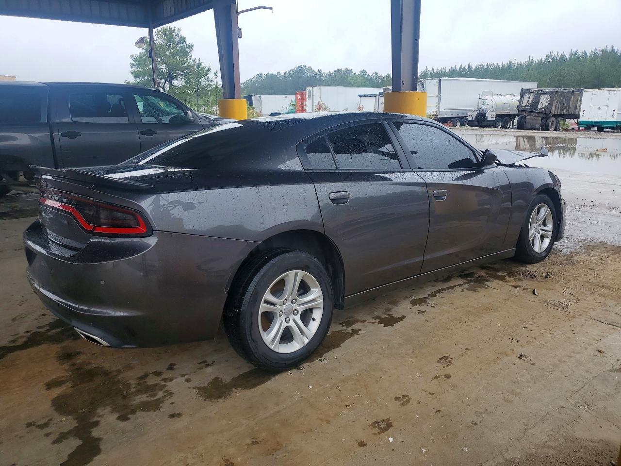 2019 Dodge Charger Sxt - Фото 3