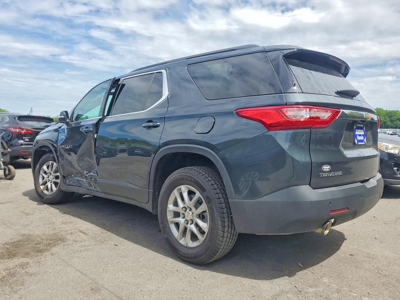 2020 Chevrolet Traverse Lt - Фото 2