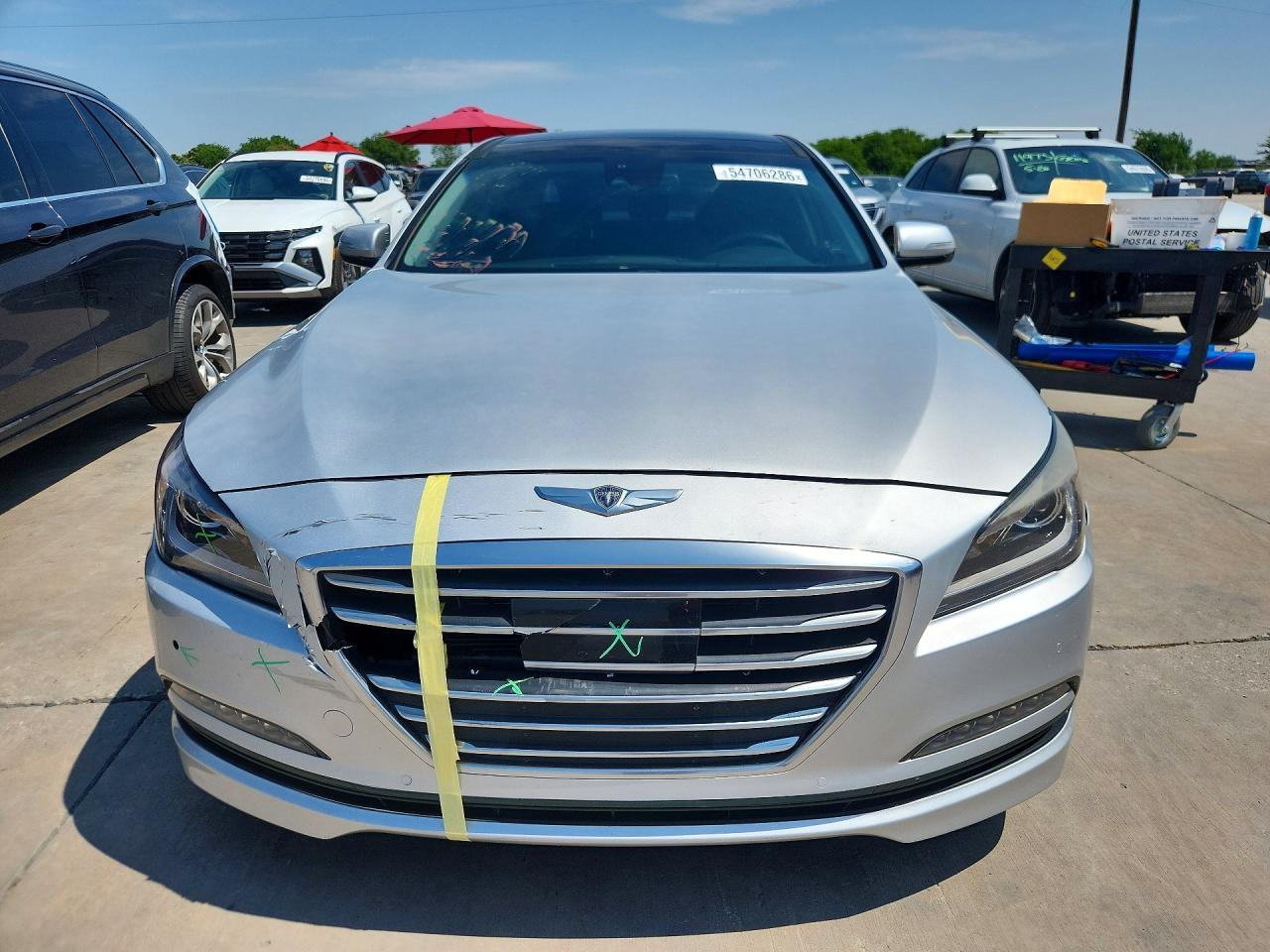 2016 Hyundai Genesis 3.8L - Фото 5