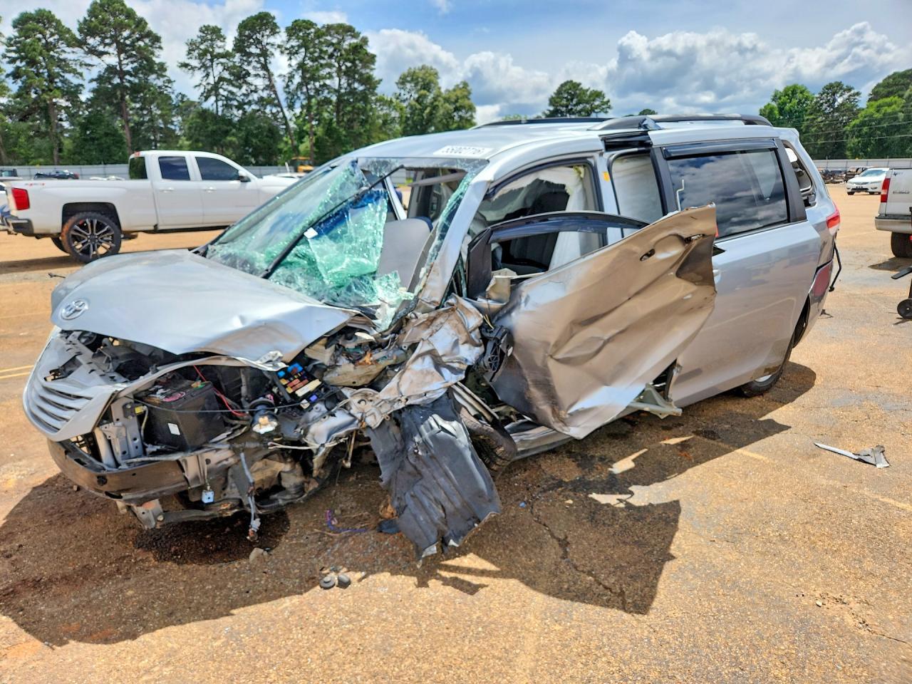 2011 Toyota Sienna Le