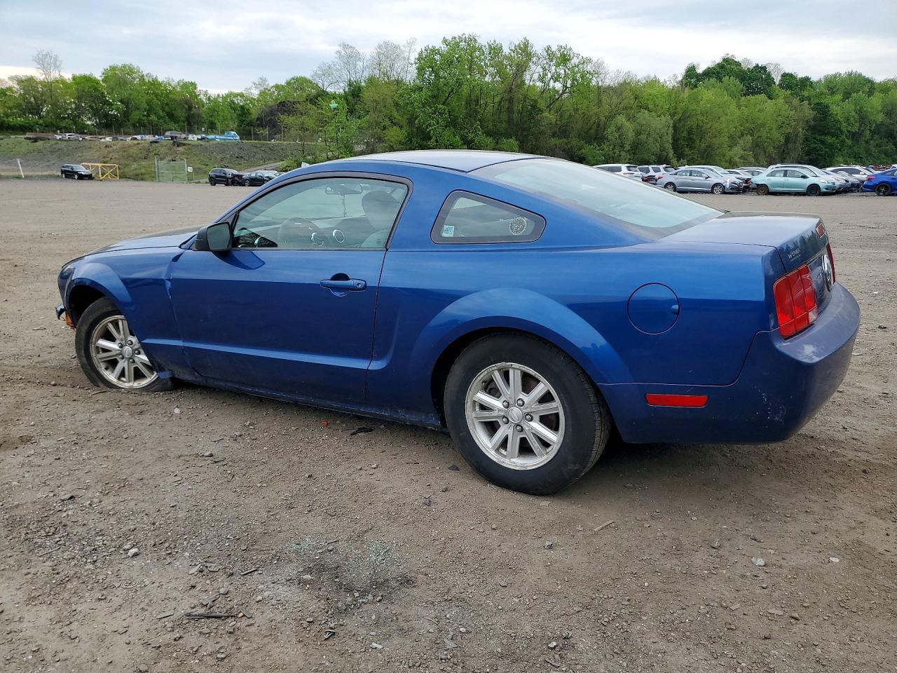 2008 Ford Mustang - Image 2