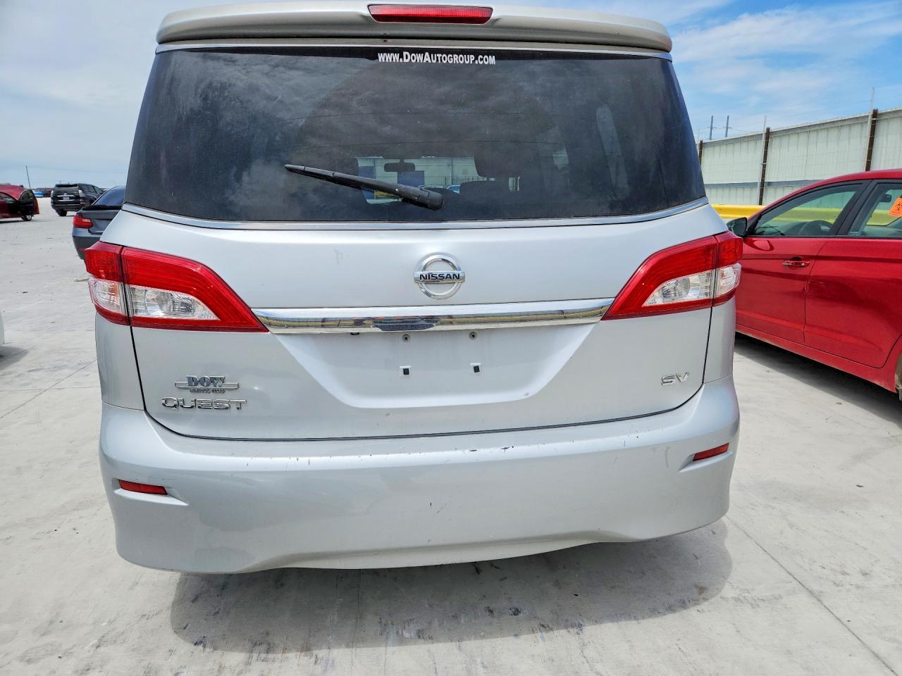 2014 Nissan Quest 3.5 S - Фото 6