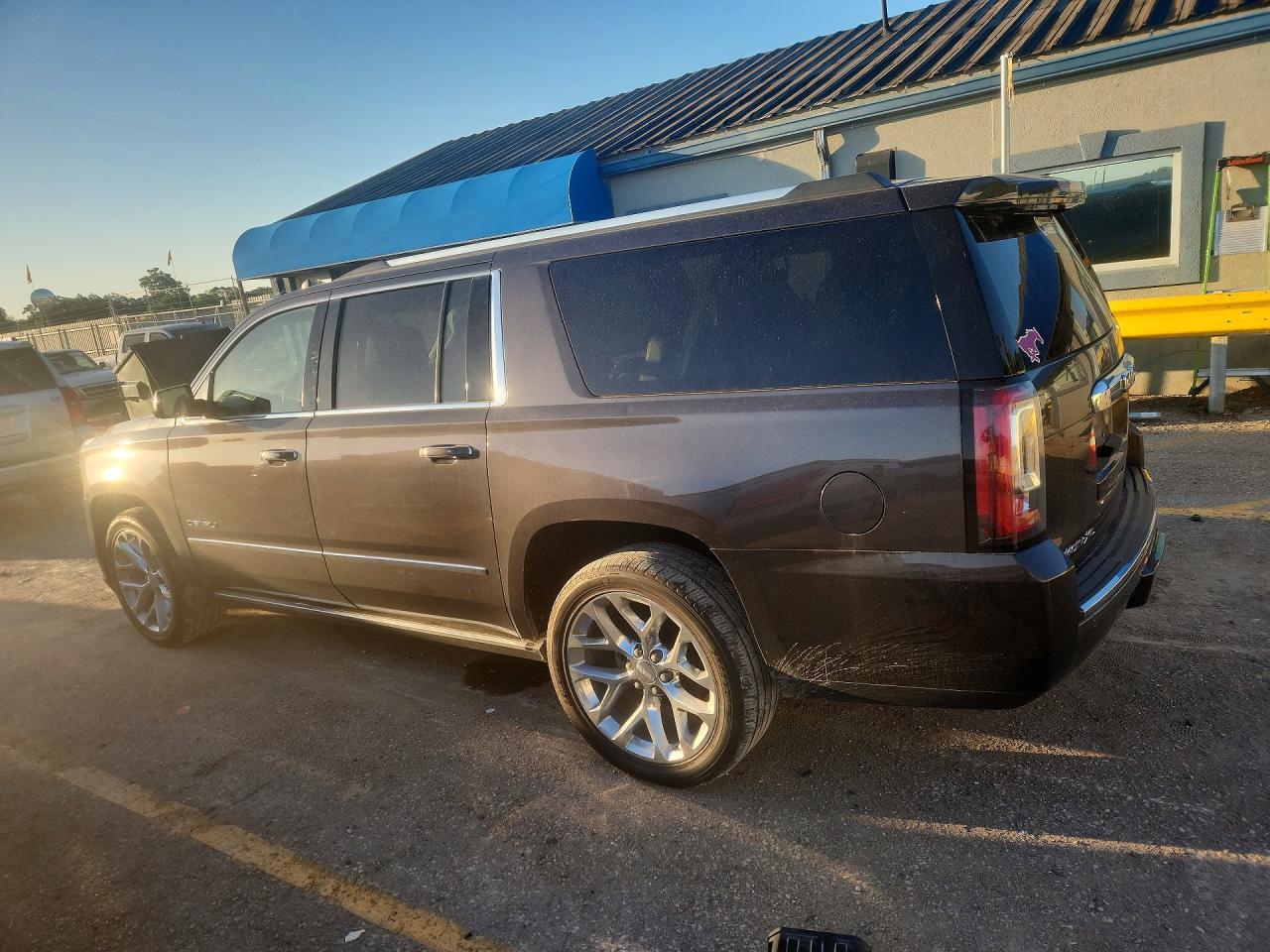 2018 GMC Yukon 1500 - Фото 2