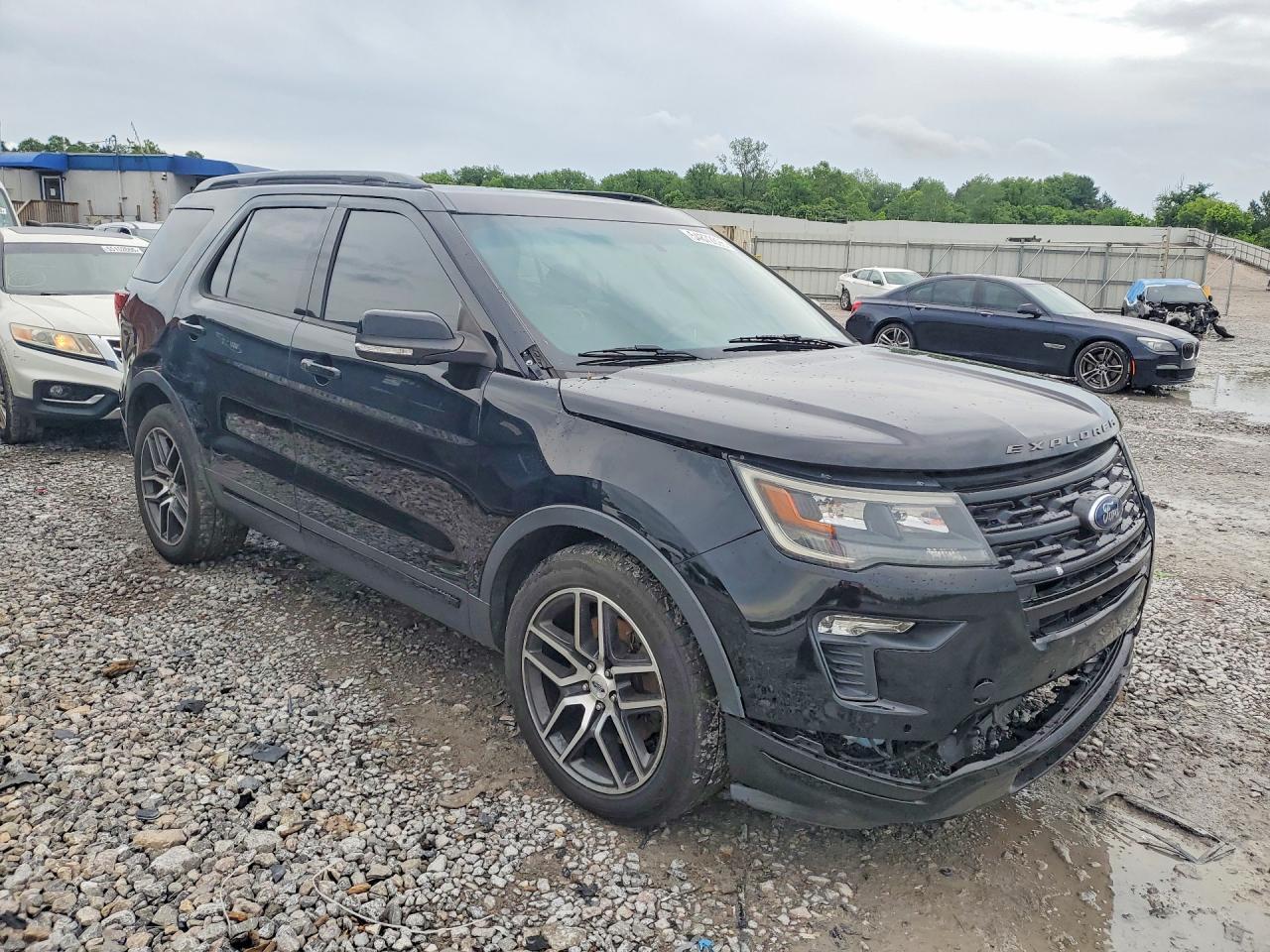 2016 Ford Explorer Sport - Фото 4