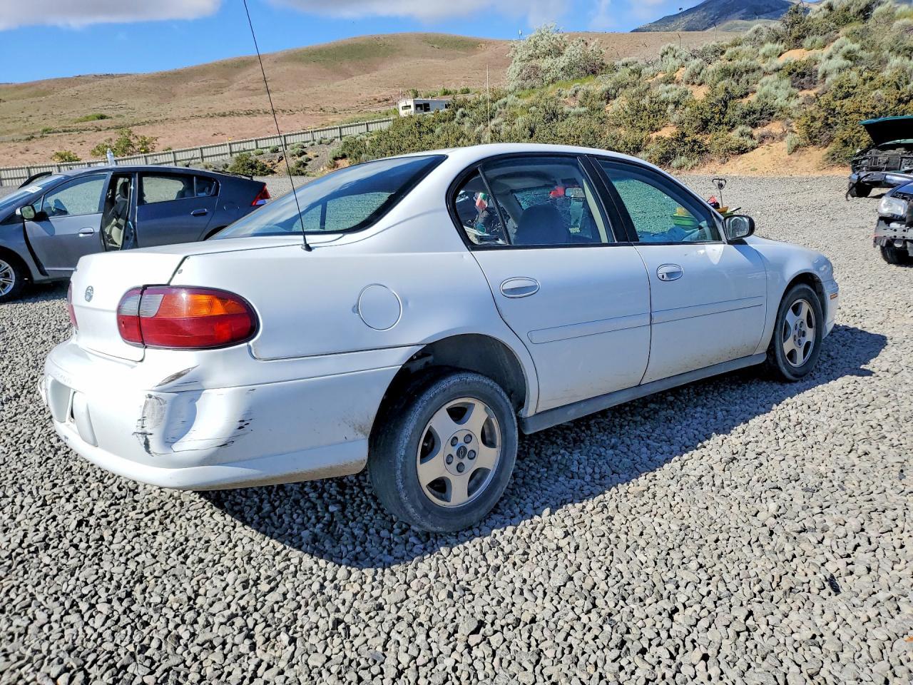 2002 Chevrolet Malibu - Image 3