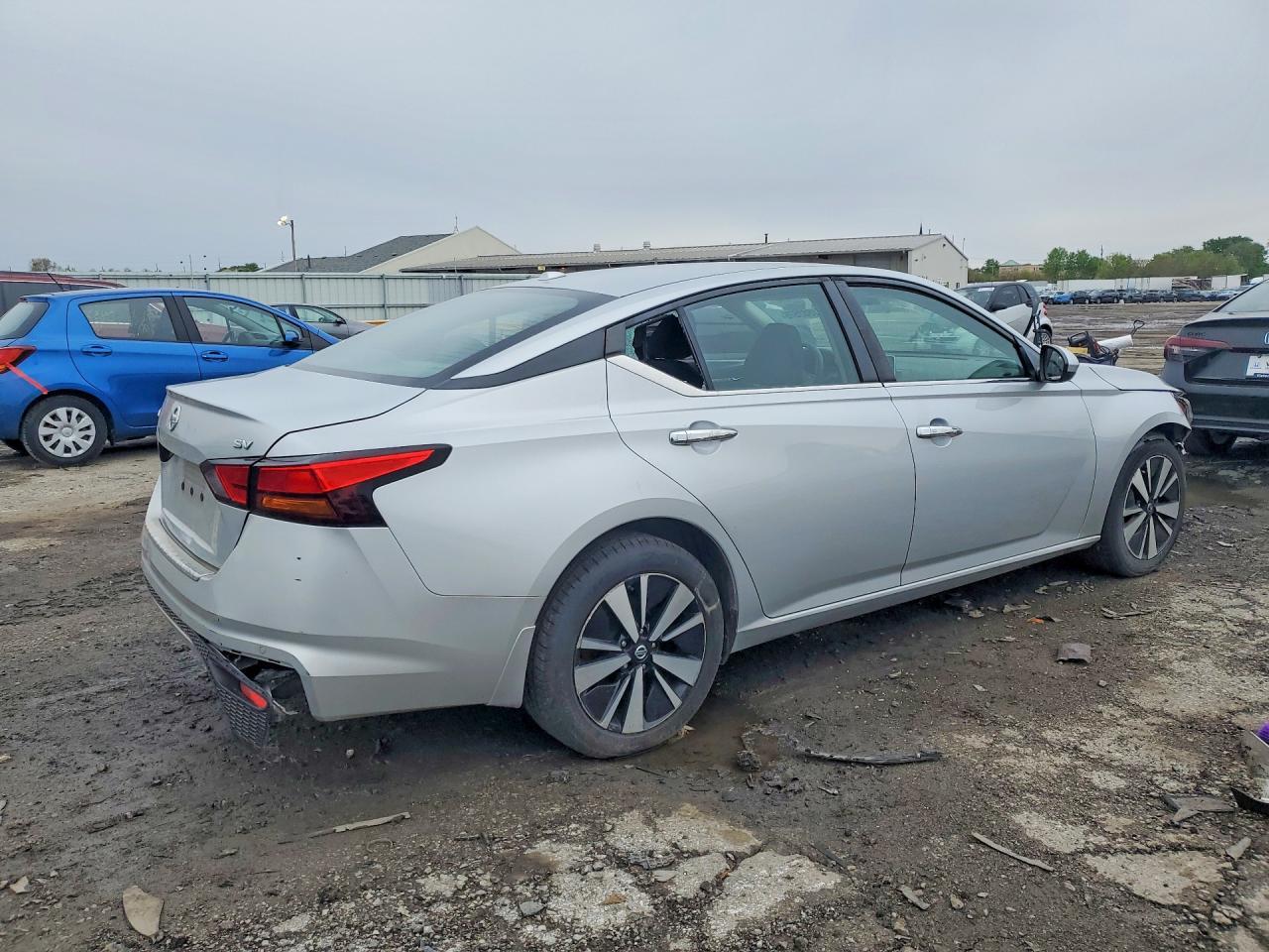 2021 Nissan Altima Sv - Фото 3