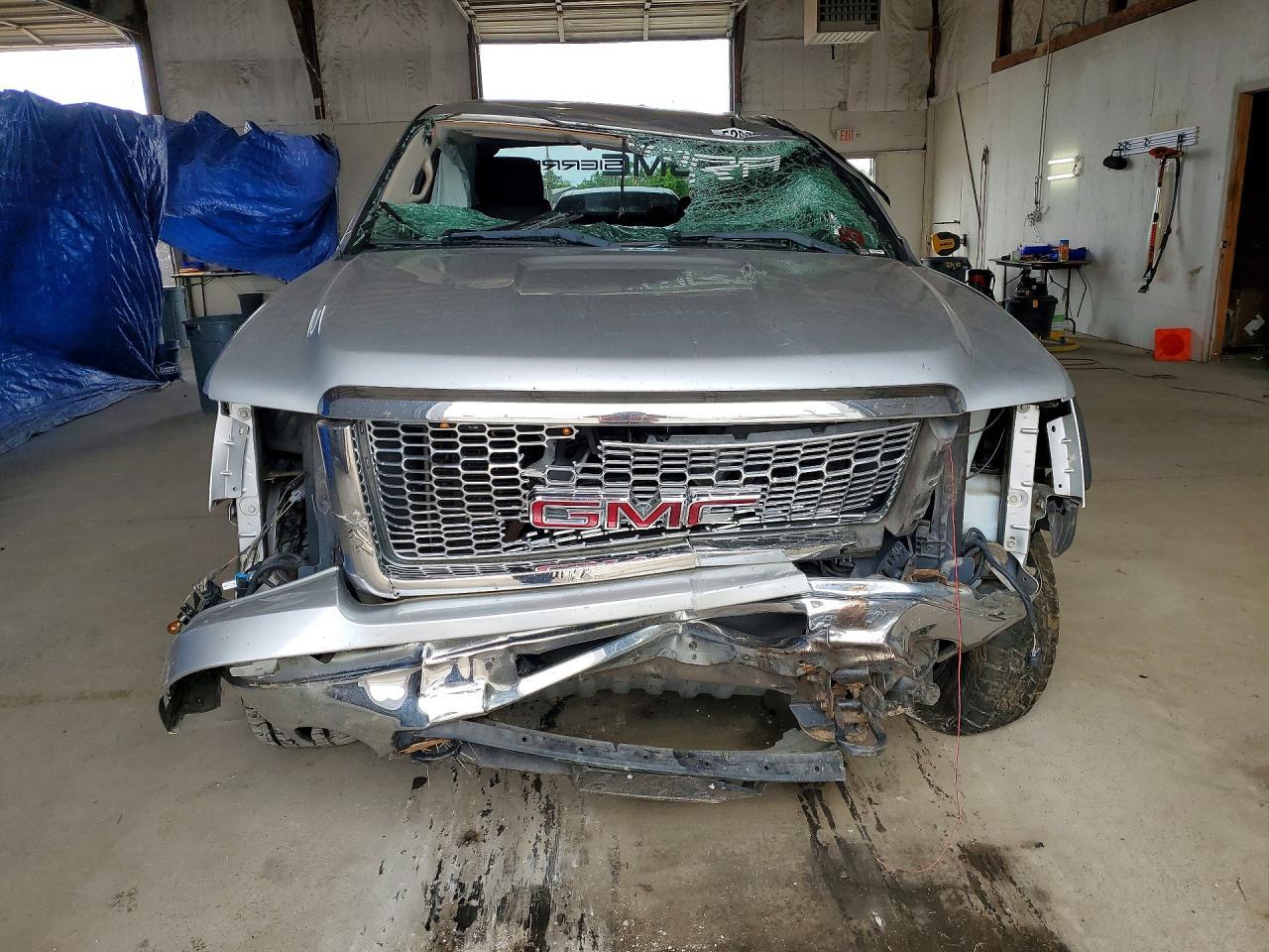 2011 GMC Sierra - Фото 5
