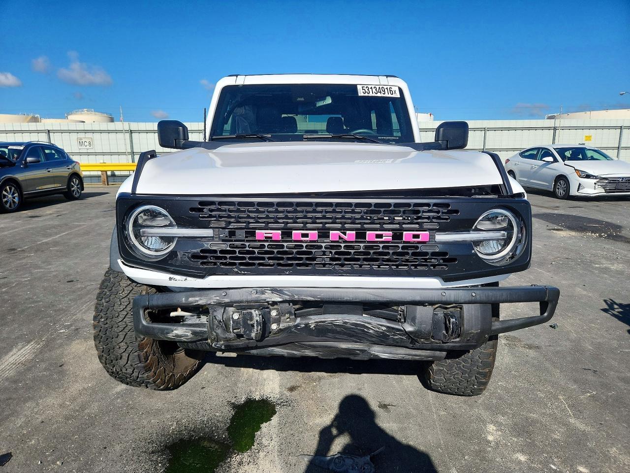 2023 Ford Bronco Base - Фото 5