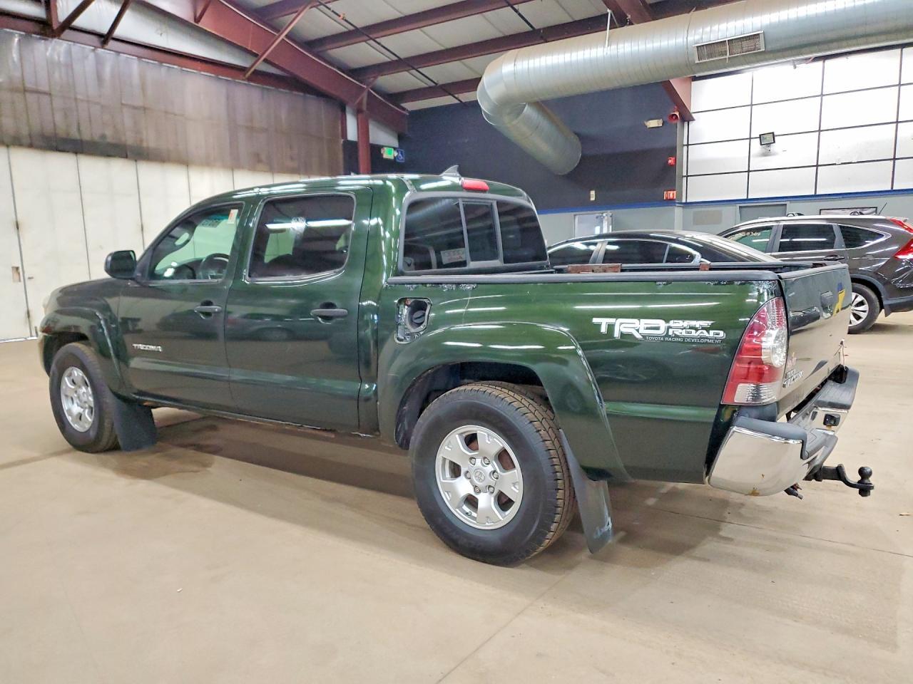 2012 Toyota Tacoma Double Cab - Фото 2