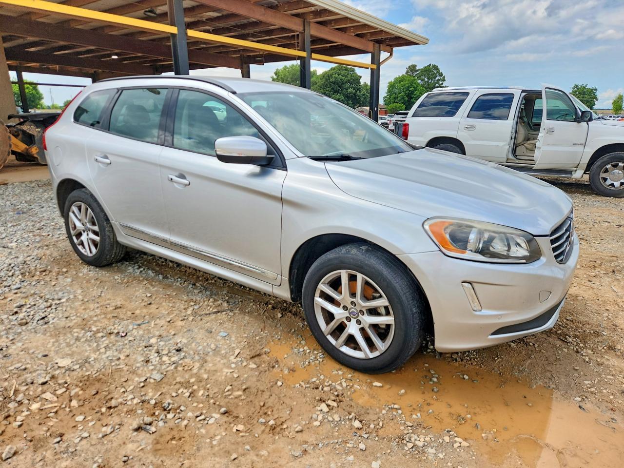 2017 Volvo Xc60 T5 - Фото 4