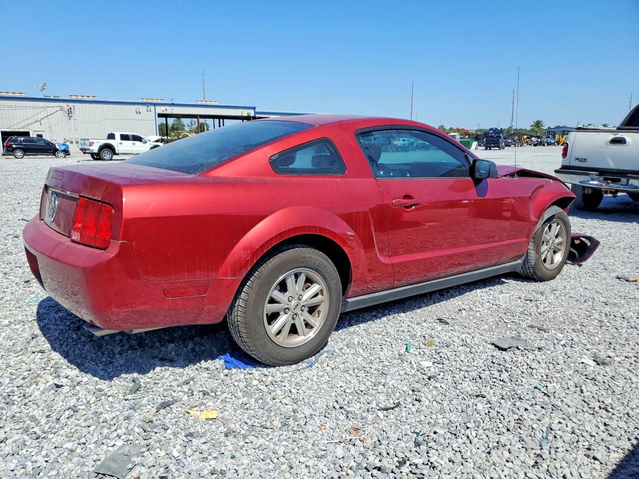 2006 Ford Mustang - Фото 3