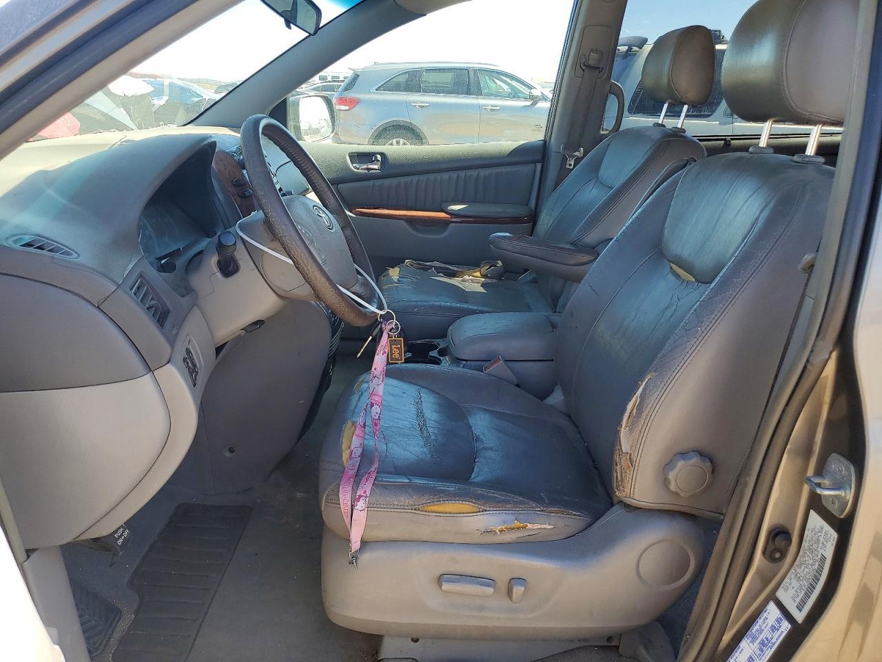 2004 Toyota Sienna Xle 7 Passenger - Фото 7