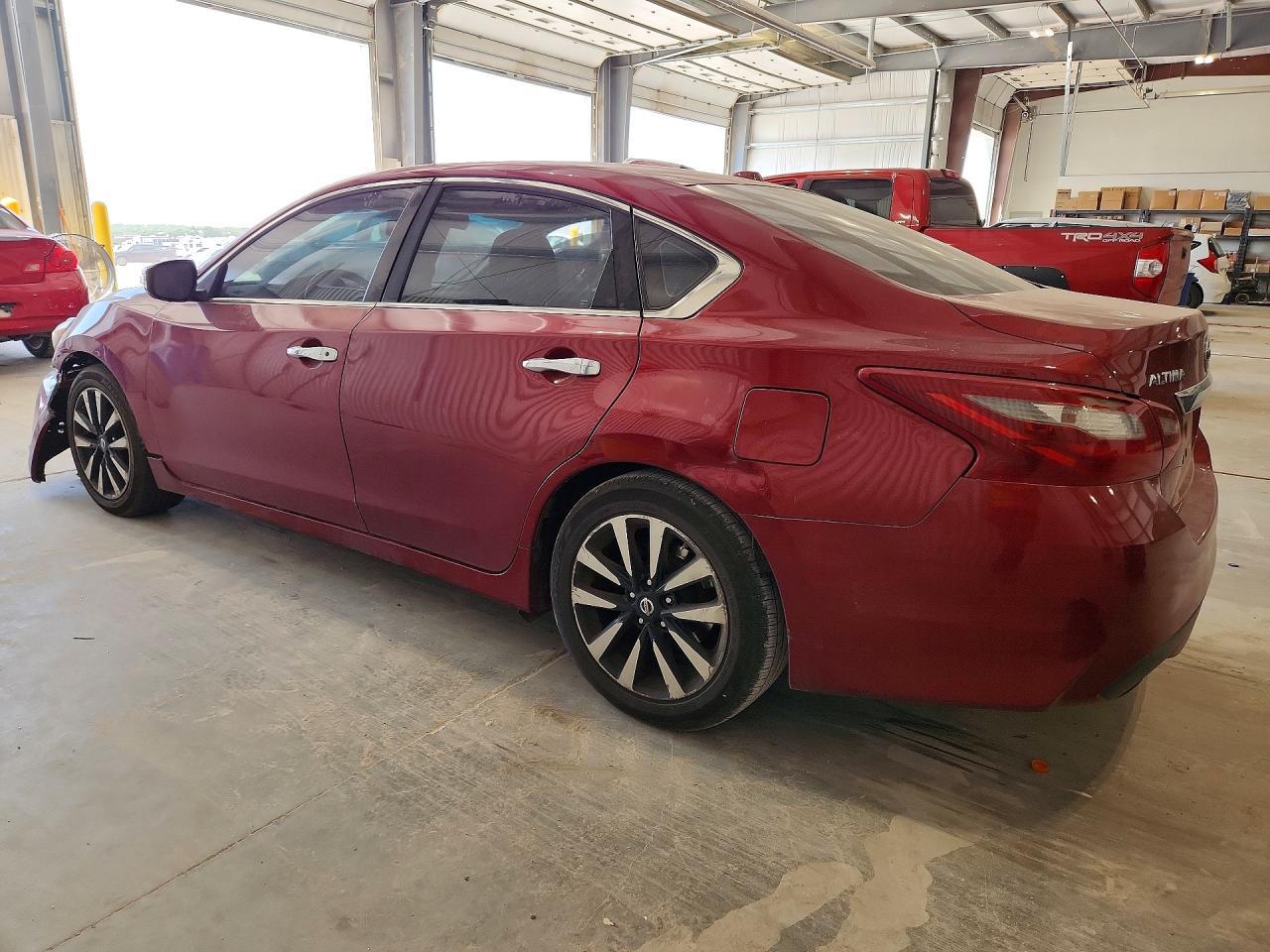 2018 Nissan Altima 2.5 Sl - Image 2