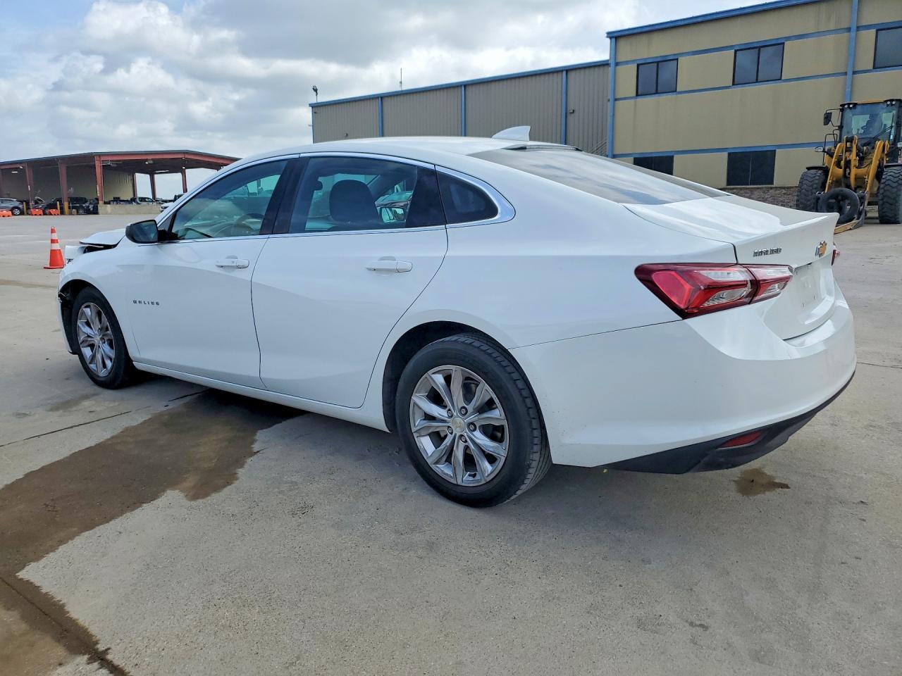 2022 Chevrolet Malibu Lt - Image 2