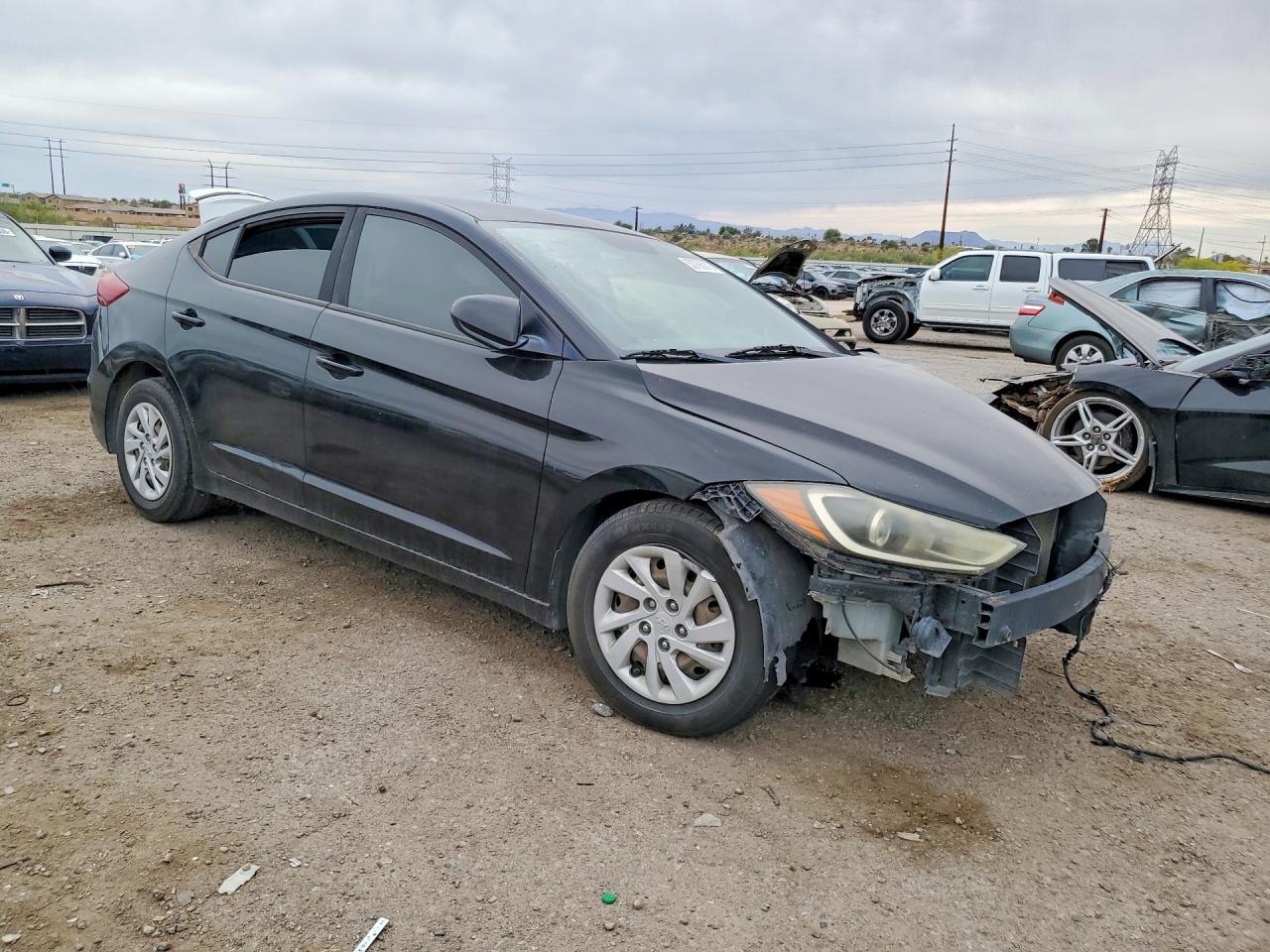 2017 Hyundai Elantra Se - Image 4