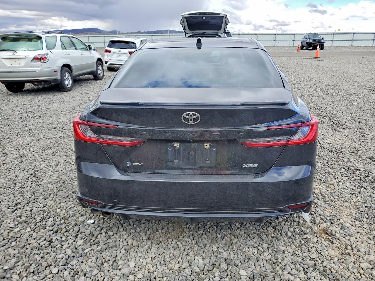 2025 Toyota Camry Xse - Image 6