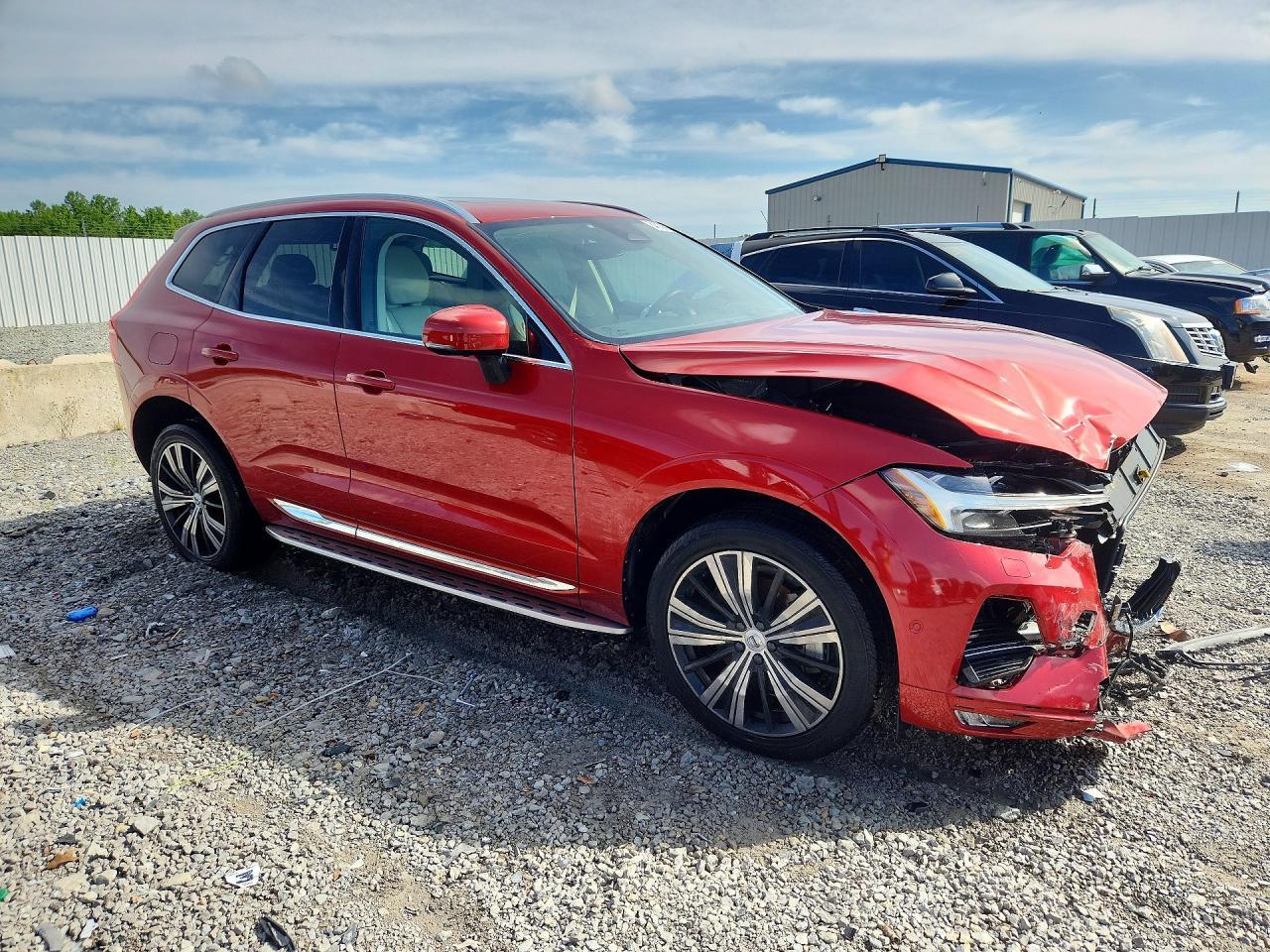 2022 Volvo Xc60 B5 Inscription - Image 4