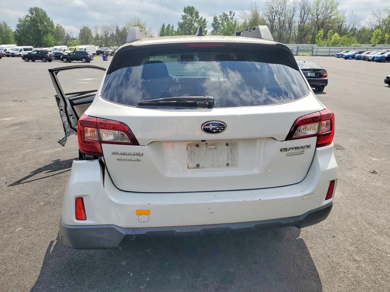 2017 Subaru Outback 2.5I Premium - Фото 6