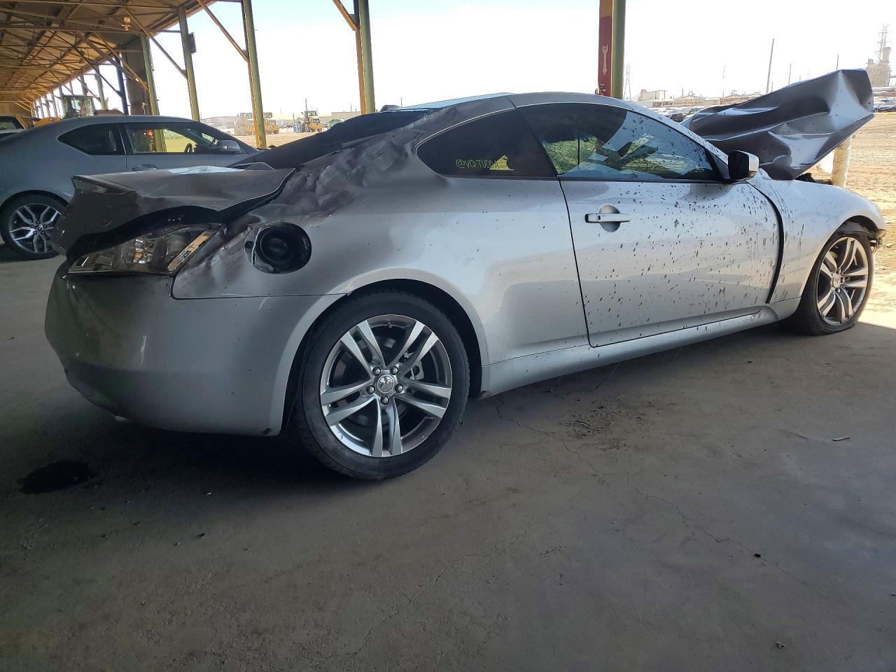 2009 Infiniti G37 Coupe Base - Image 3