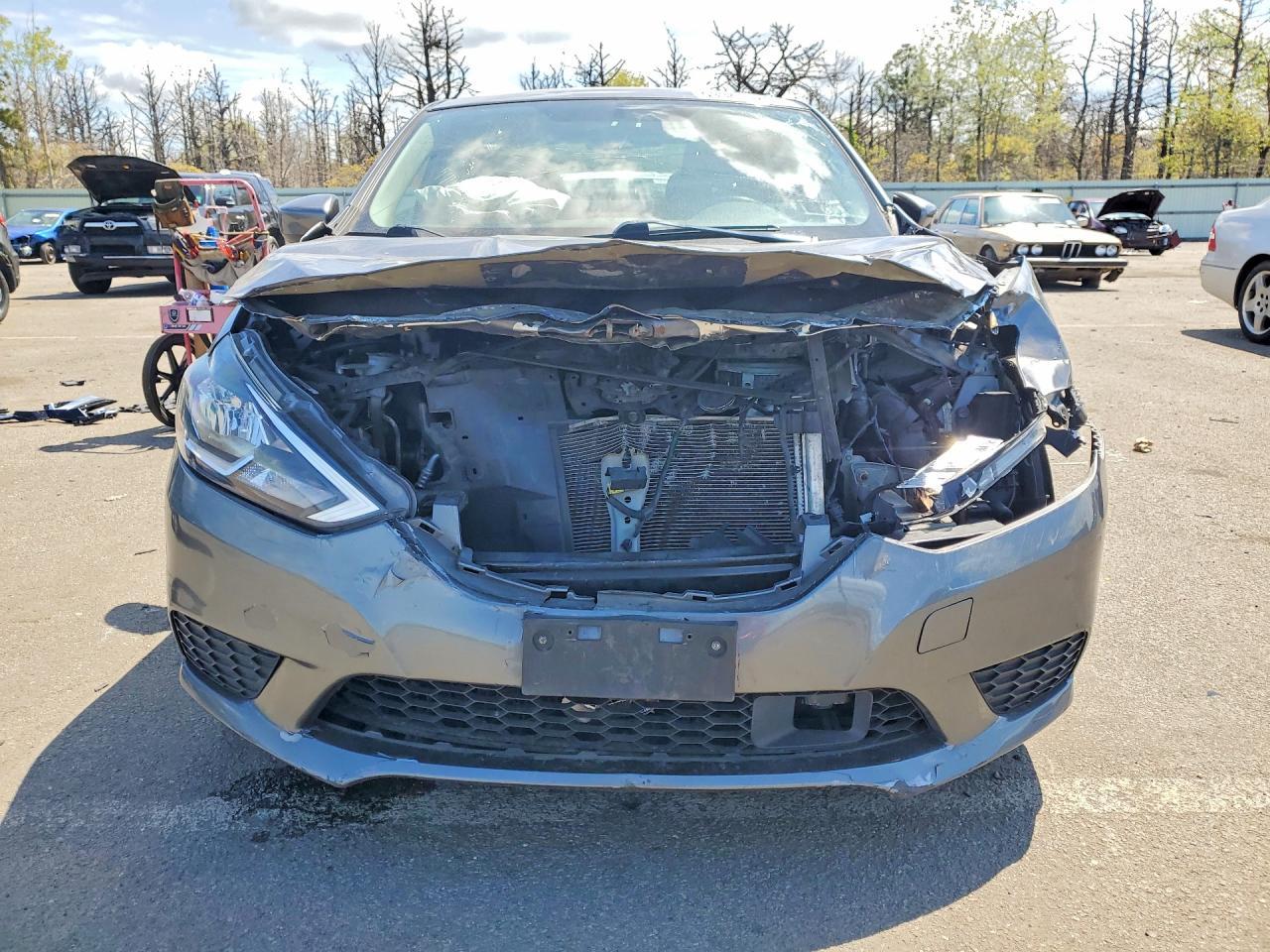 2019 Nissan Sentra Sv - Фото 5