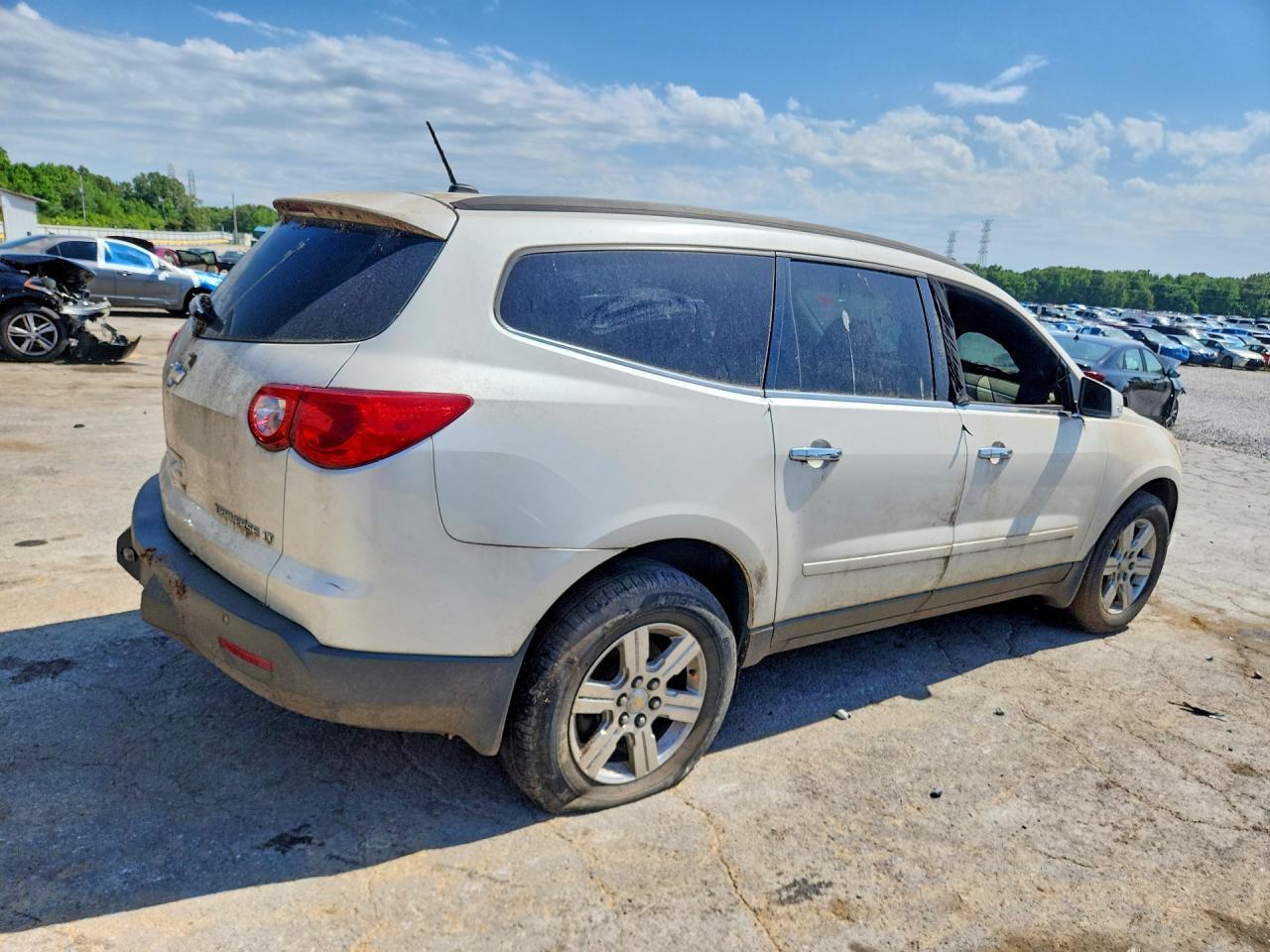 2012 Chevrolet Traverse Lt - Фото 3