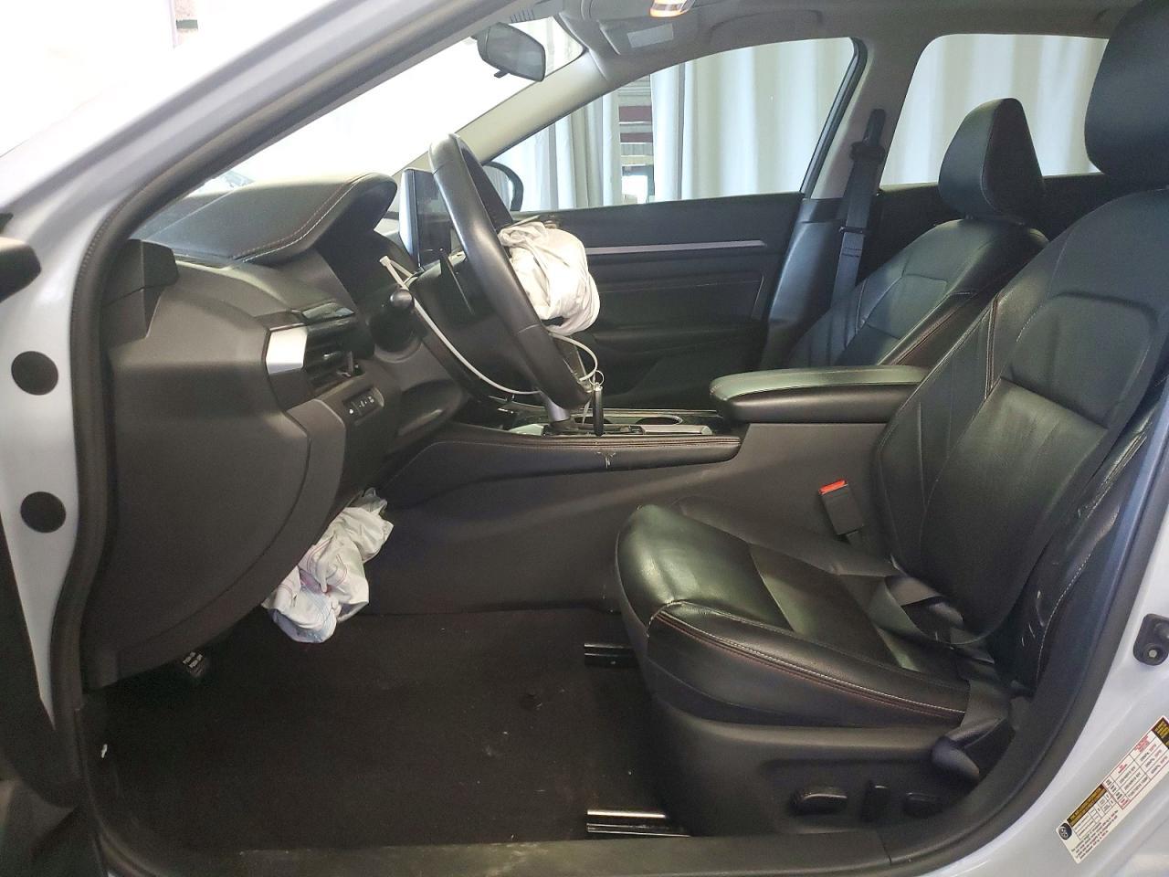 2023 Nissan Altima Sr - Image 7
