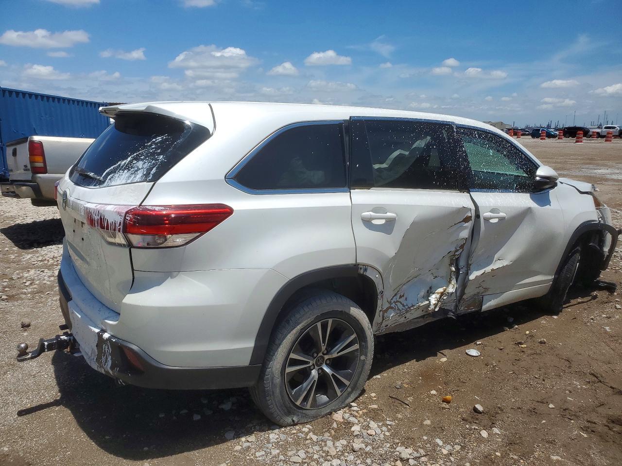 2018 Toyota Highlander Se - Фото 3