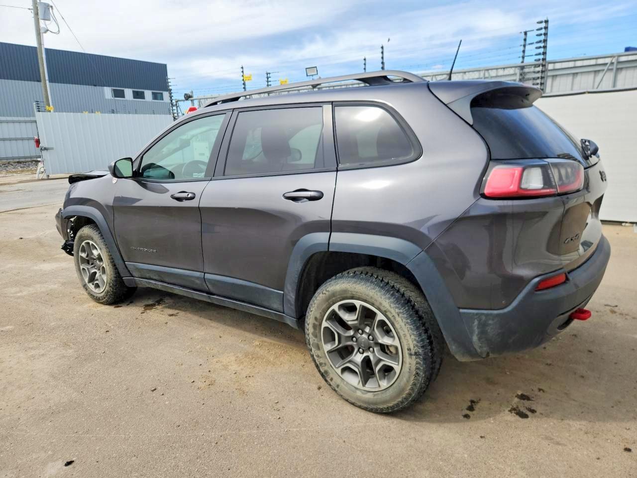 2020 Jeep Cherokee Trailhawk - Image 2