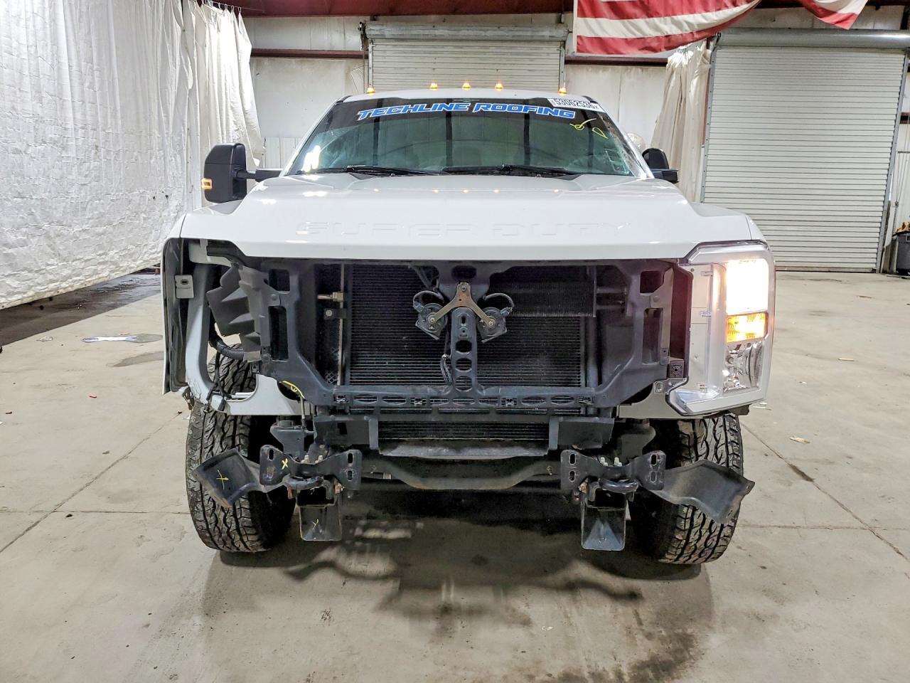 2023 Ford F250 - Фото 5