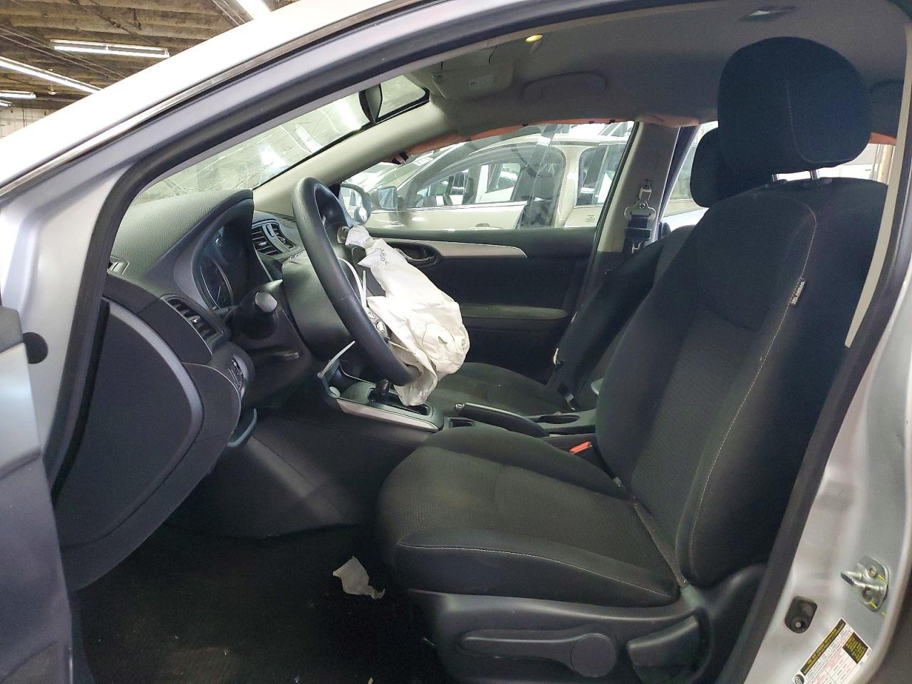 2019 Nissan Sentra S - Image 7
