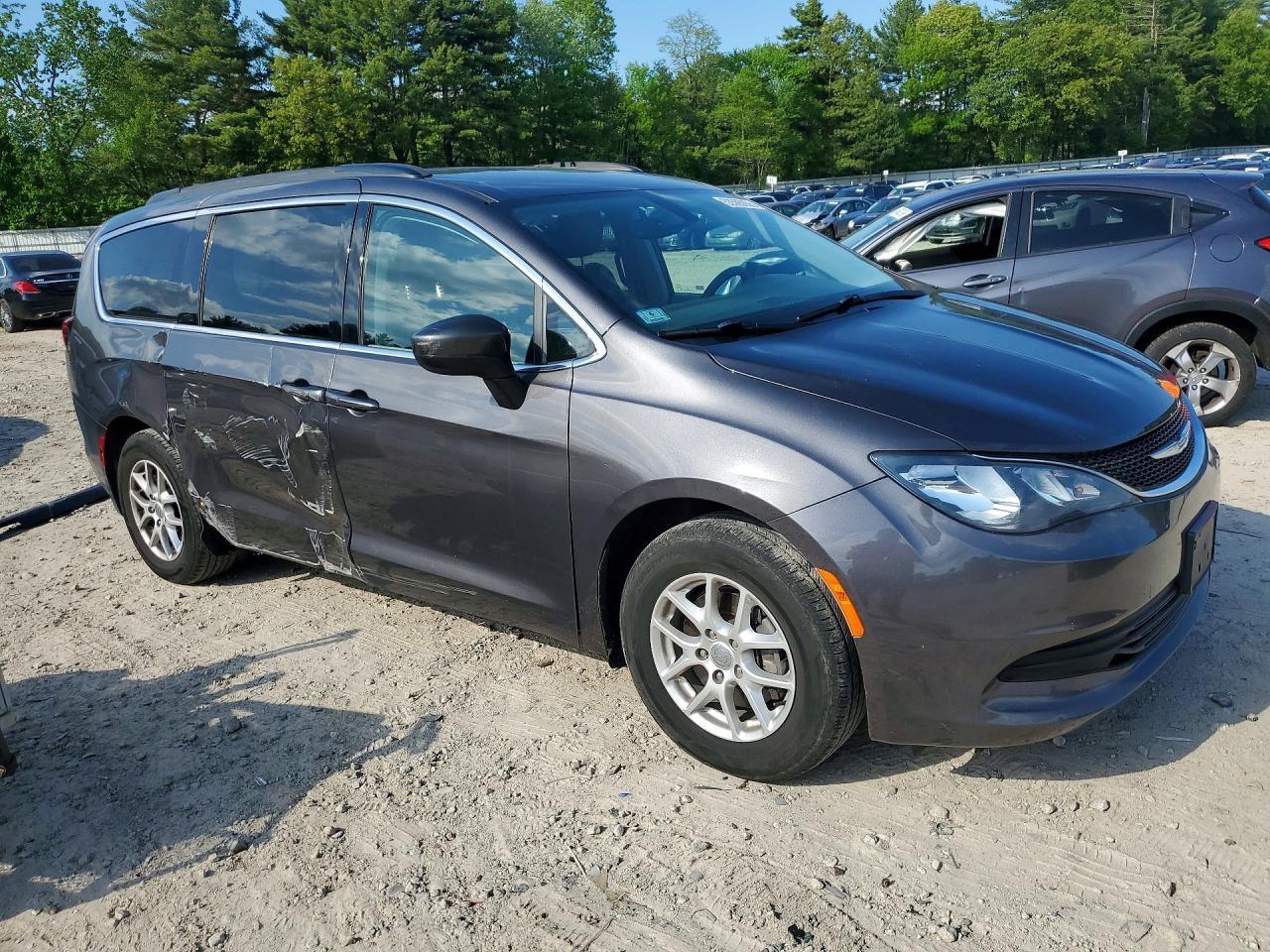 2020 Chrysler Voyager Lxi - Фото 4