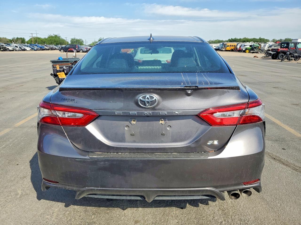 2019 Toyota Camry Se - Image 6