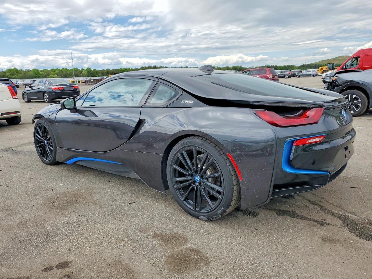 2020 BMW I8 - Image 2