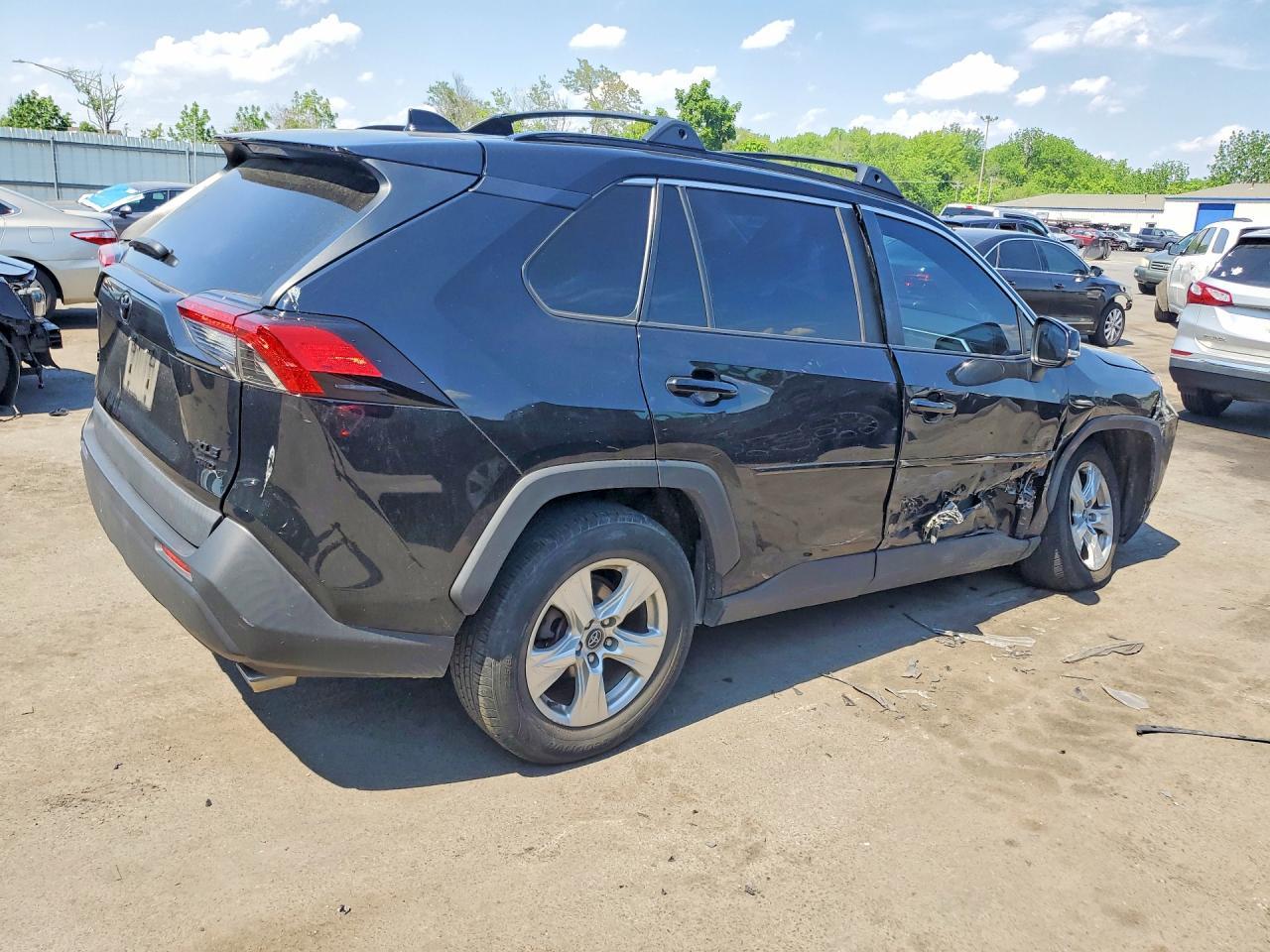 2020 Toyota Rav4 Xle - Фото 3