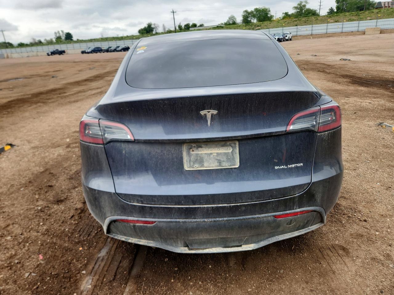 2023 Tesla Model Y - Фото 6
