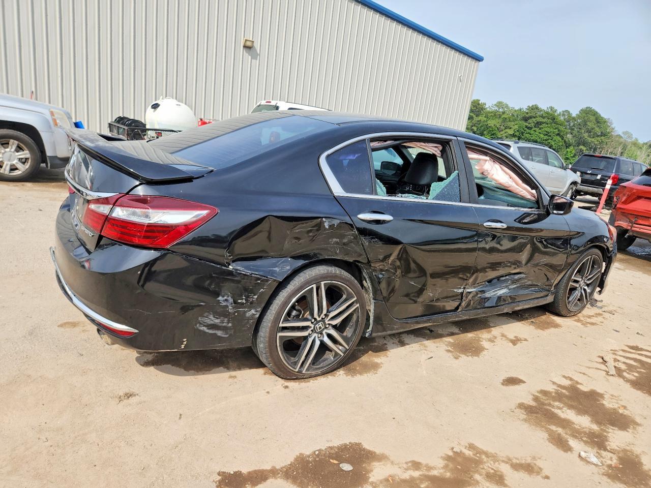 2017 Honda Accord Sport Special Edition - Фото 3