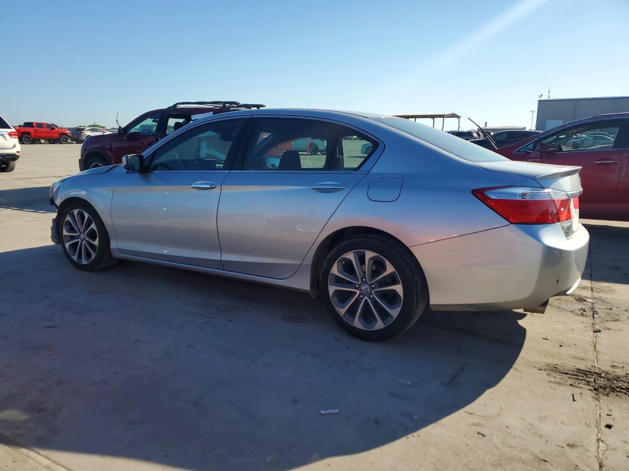 2014 Honda Accord Sport - Фото 2