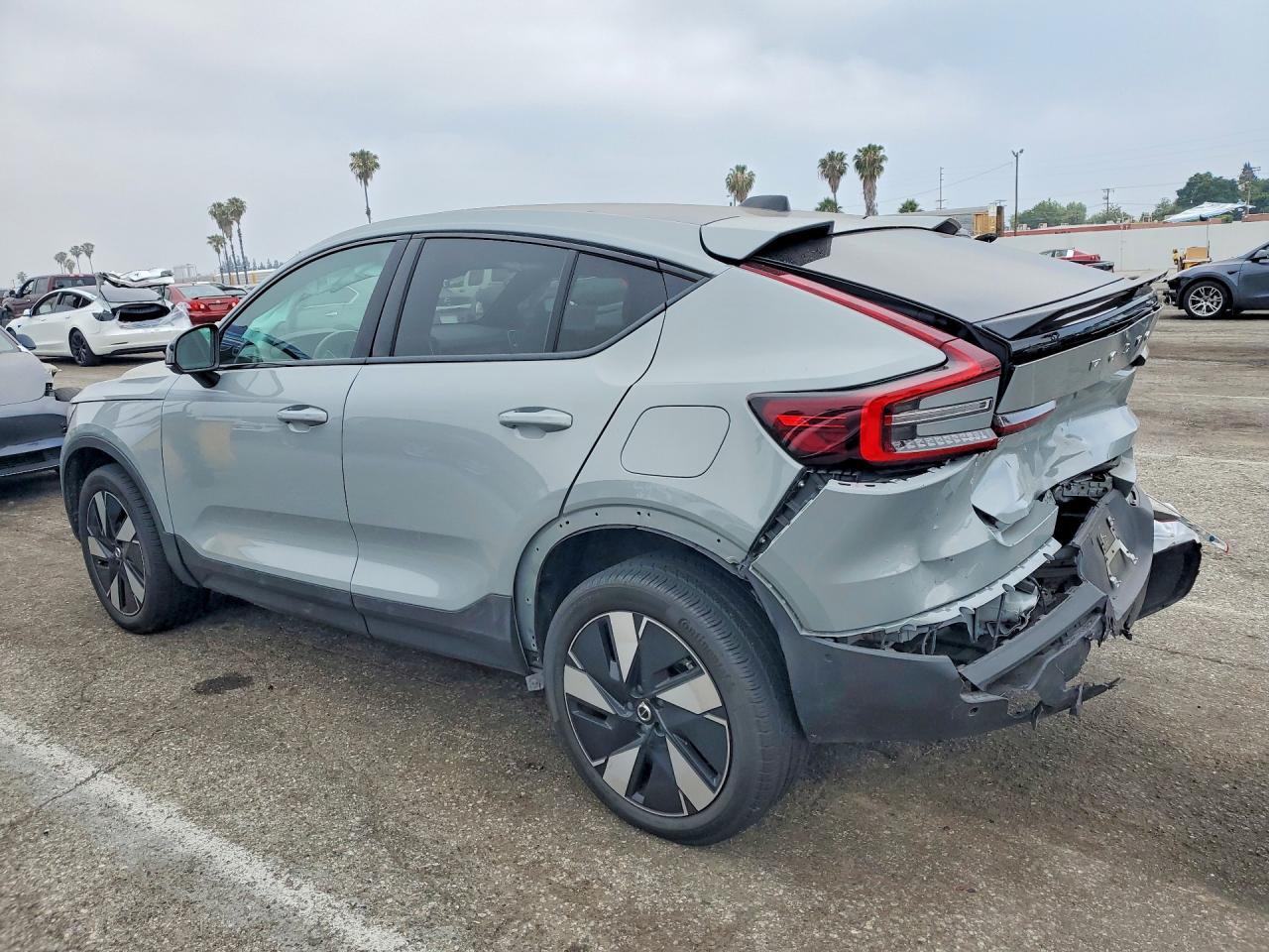 2024 Volvo C40 Recharge Plus - Фото 2