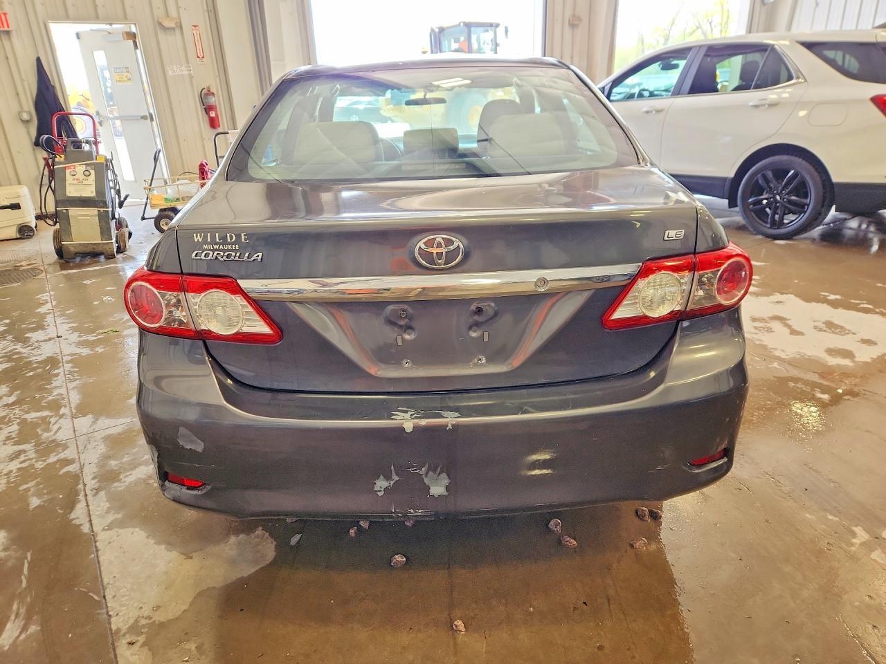 2012 Toyota Corolla Le - Image 6