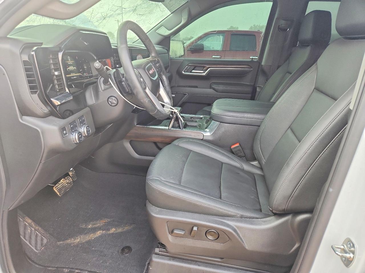 2025 GMC Sierra K1500 Slt - Image 7