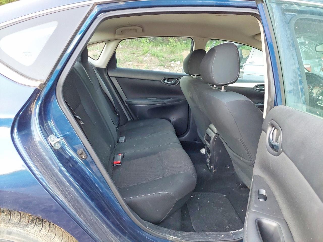 2019 Nissan Sentra S - Фото 6